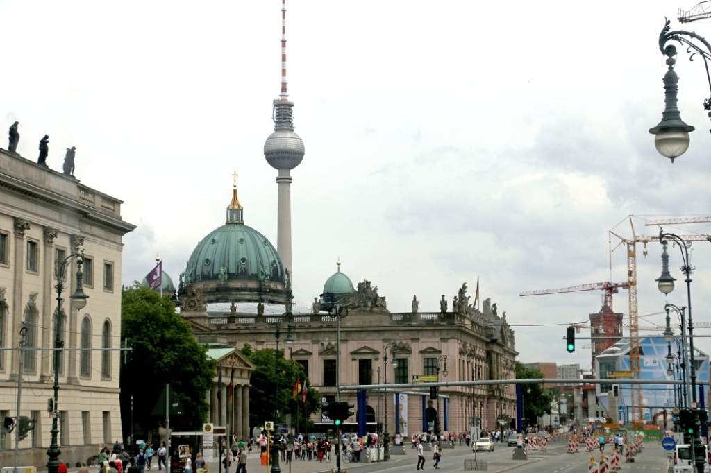 Центр Берлина с видом на телебашню