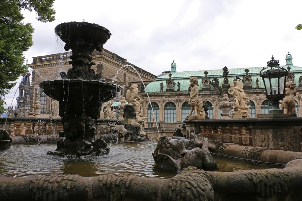 Фрагмент фонтана Нимф. Цвингер. Дрезден.