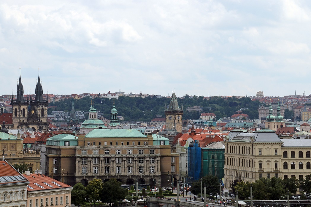 Смотреть на старую Прагу можно бесконечно