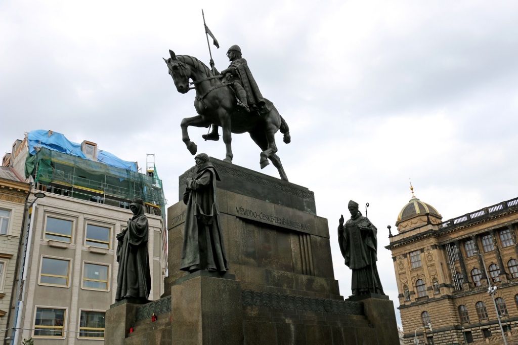 Статуя Святого Вацлава. Прага. Организованный тур в Германию и Чехию.