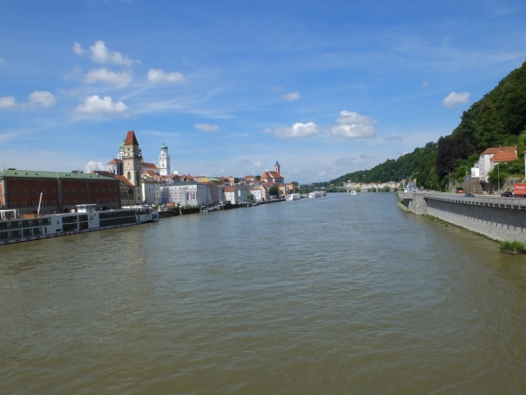 Вид на Дунай. Пассау. Бавария.