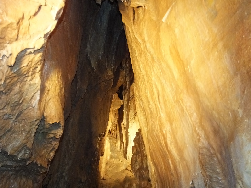 Пещера Бальцарка. Коридоры. Тур в Моравию и Вену.