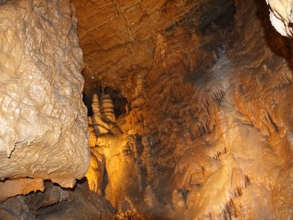 Подземные города. Пещера Бальцарка. Тур в Моравию.