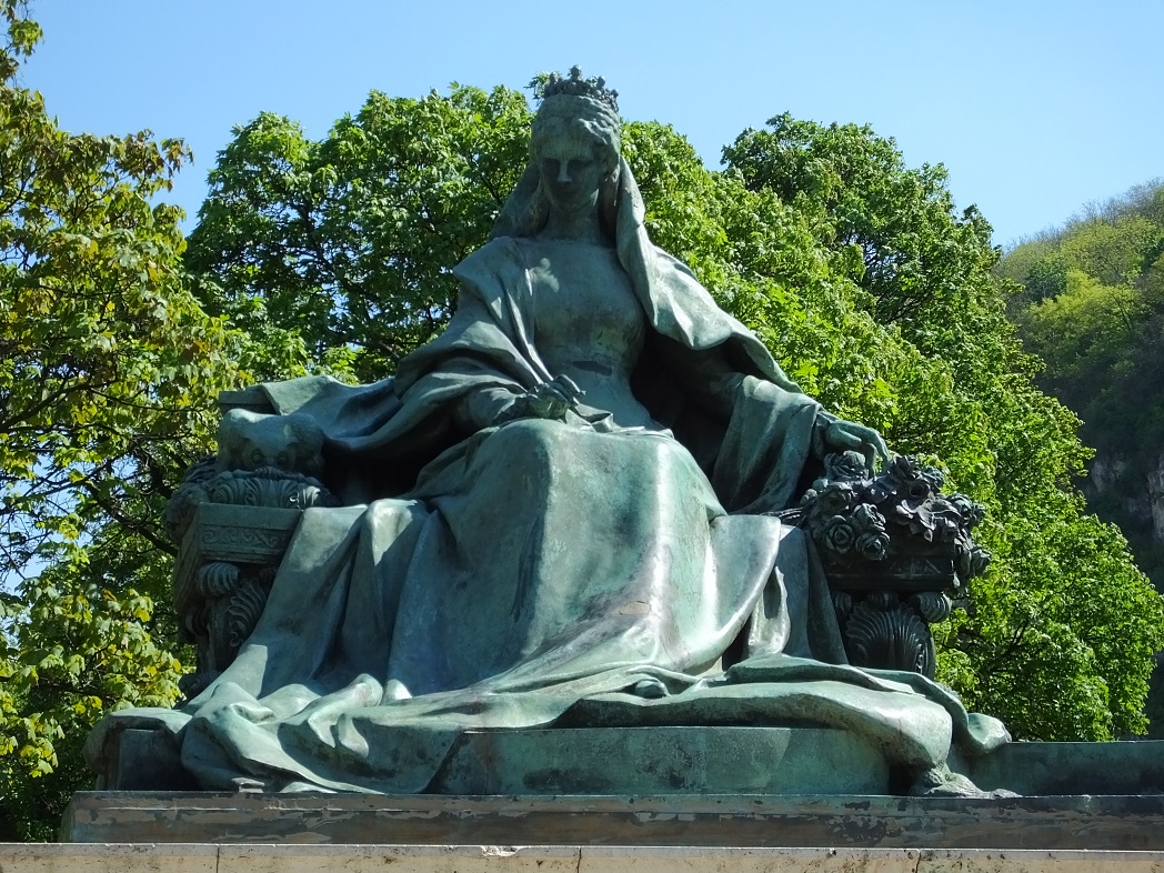 Императрица Елизавета. Памятник. Будапешт.