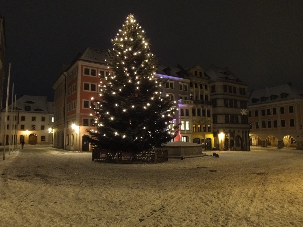 Ночная площадь. Гёрлиц. Зима. Германия.