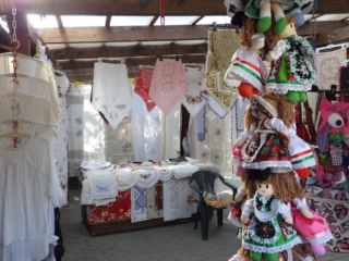 Скатерти. Кружева. Куклы. Балатон.