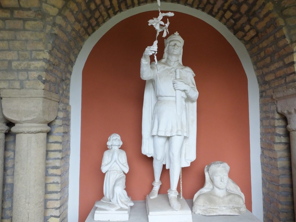 Святой Имре в замке Бори. Организованный тур в Венгрию.