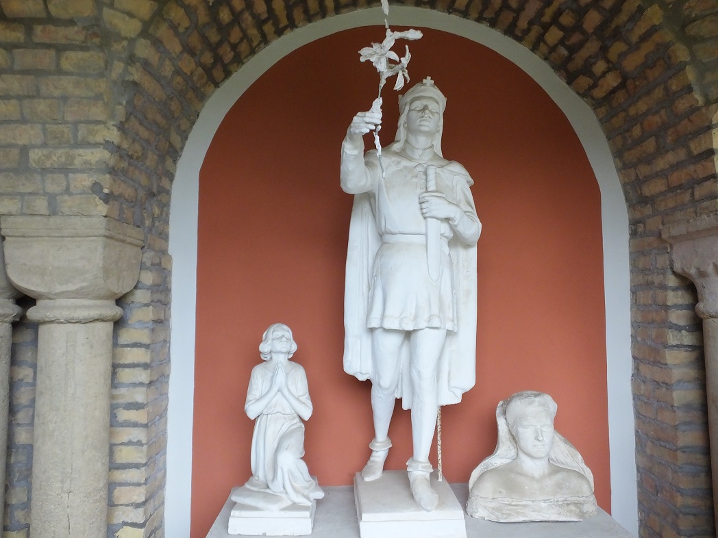 Святой Имре в замке Бори. Организованный тур в Венгрию.
