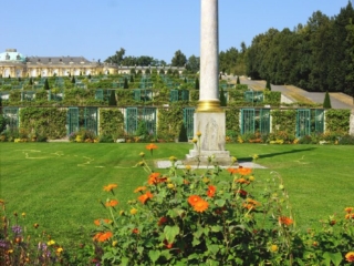 Аполлон. Дворцово-парковый комплекс Сан-Суси (Schloss Sanssouci). Потсдам, Германия.